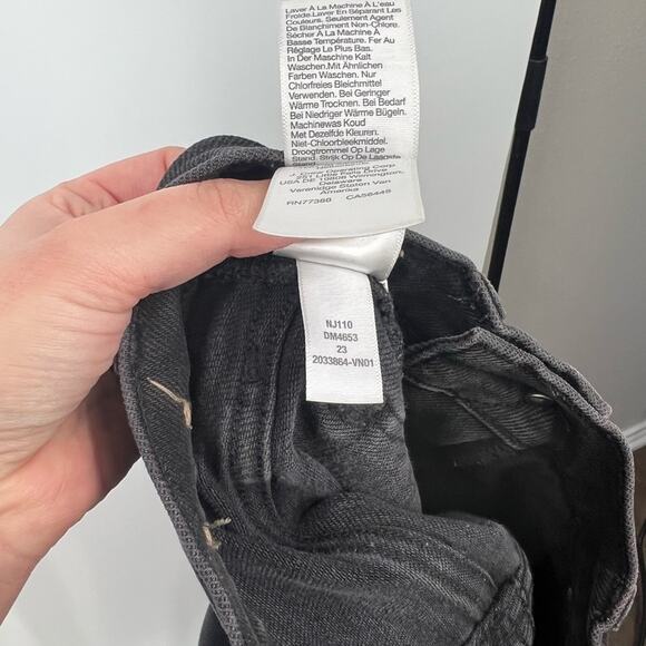 Madewell Mid-Rise Kick Out Jeans in Starkey Wash - Picture 10 of 10